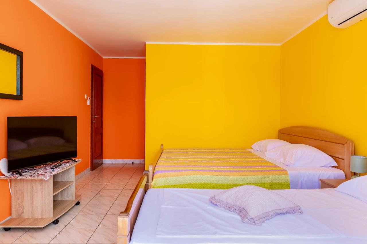 Apartments Mikulic 로고즈니차 외부 사진